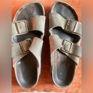 Birkenstock sandals 8.5 W